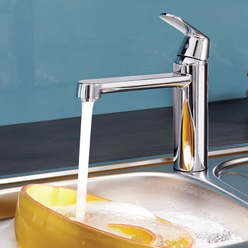 Смеситель Eurosmart Cosmopolitan хром Grohe (30193000) Смеситель Eurosmart Cosmopolitan хром Grohe (30193000)