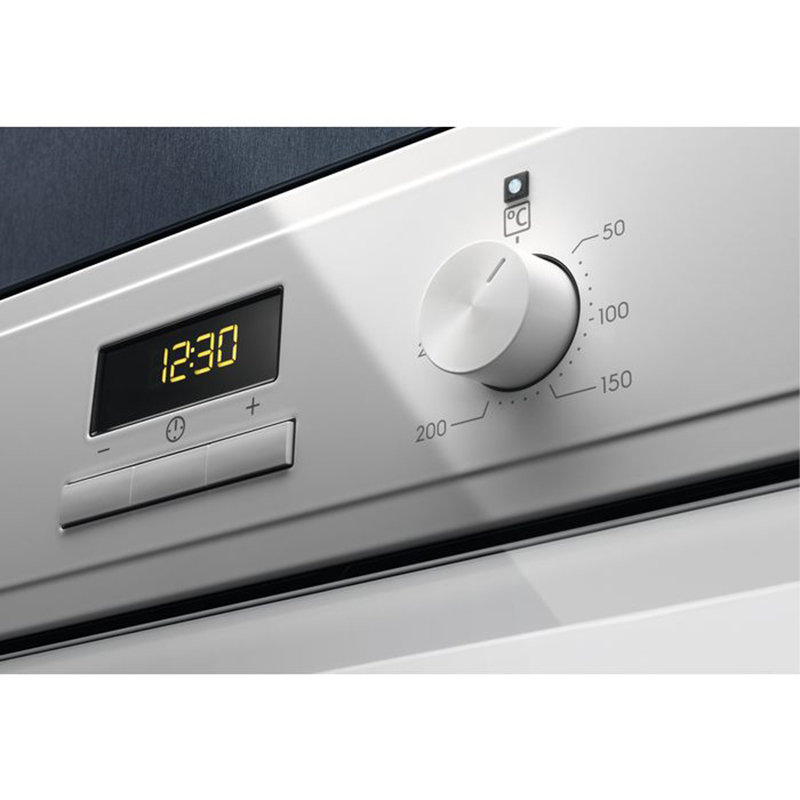 Духовой шкаф EOF3H40BW белый Electrolux
