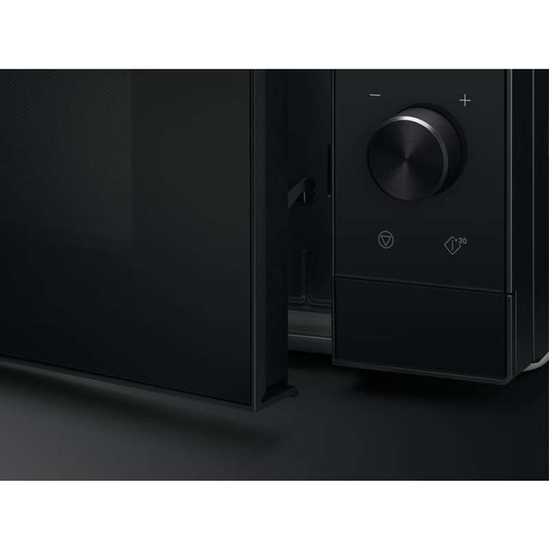 Микроволновая печь EMZ725MMK черный Electrolux