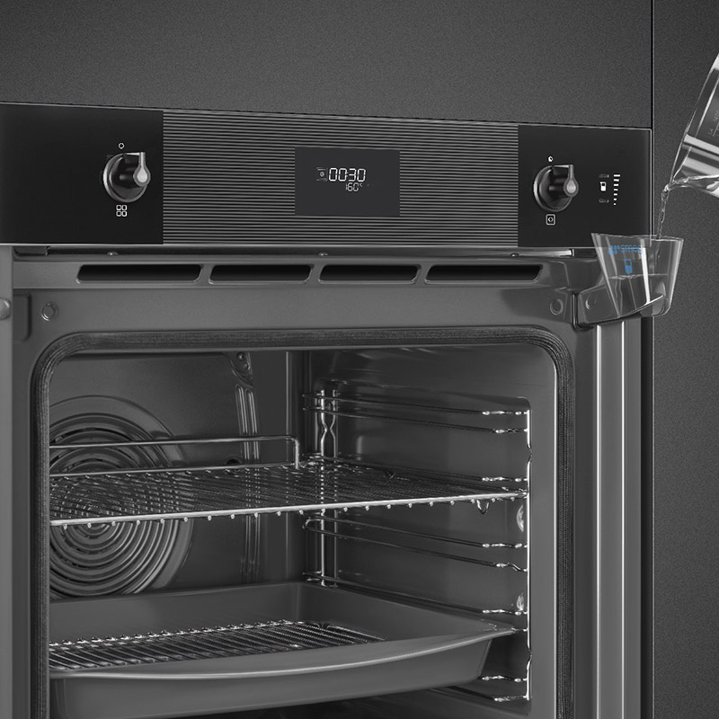 Духовой шкаф с паром SOP6101S2B3 Smeg