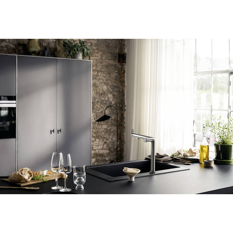 Змішувач для кухні Aqittura M91 FilterSystem 240 під сталь Hansgrohe (76804800) Змішувач для кухні Aqittura M91 FilterSystem 240 під сталь Hansgrohe (76804800)