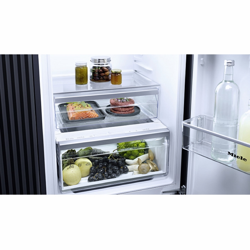 Соло холодильник-морозильник KFN 4395 DD ws Miele
