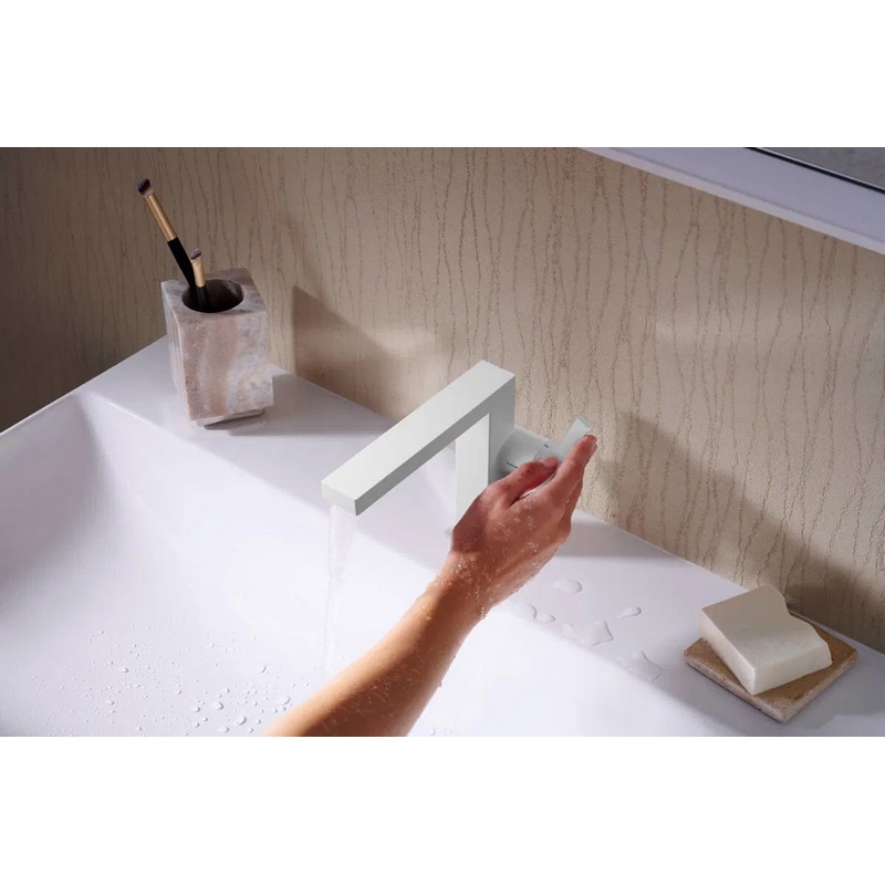 Змішувач для умивальника Tecturis E 110 Fine CoolStart Matt White Hansgrohe (73020700)