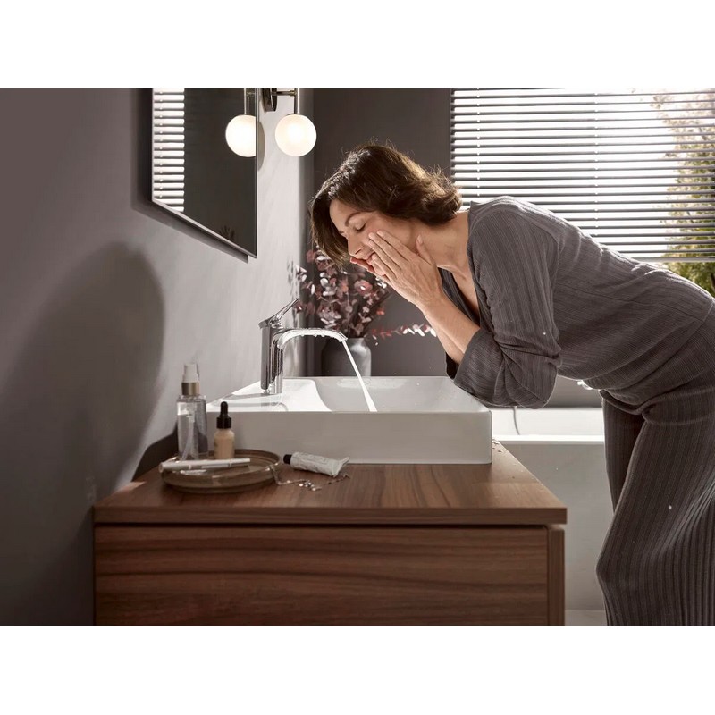 Змішувач для умивальника Vivenis 110 з донним клапаном pop-up, Matt Black Hansgrohe (75020670)