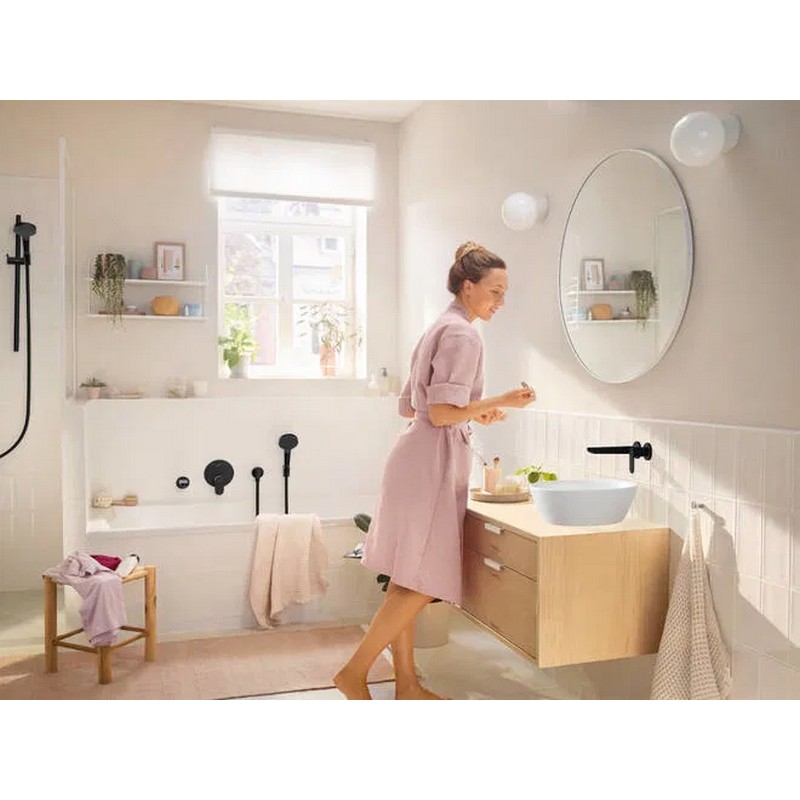 Змішувач для умивальника Rebris S зі стіни, прихований монтаж 200мм, Matt Black Hansgrohe (72528670) Змішувач для умивальника Rebris S зі стіни, прихований монтаж 200мм, Matt Black Hansgrohe (72528670)
