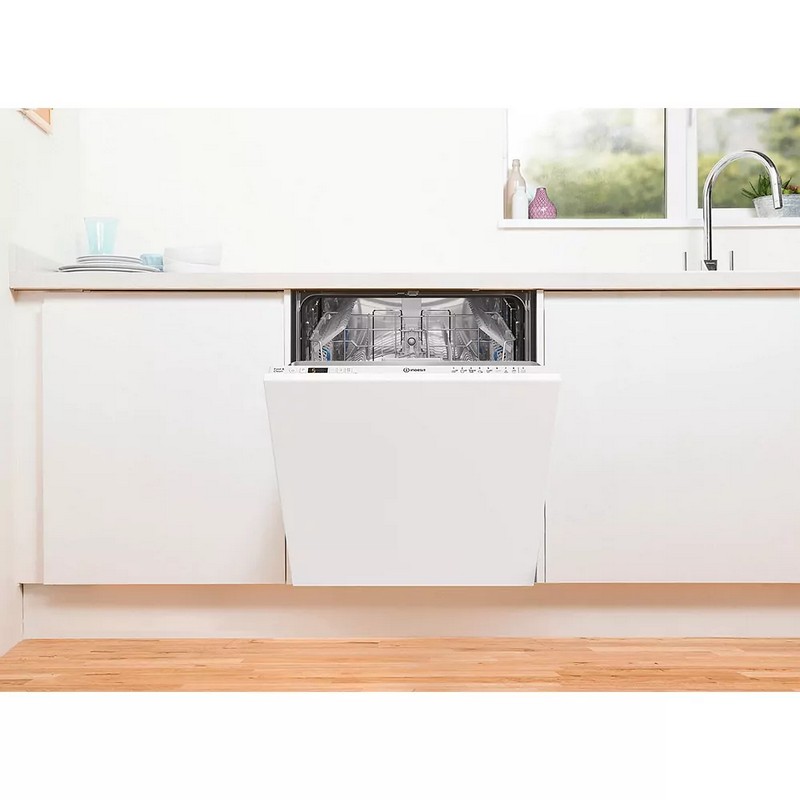 Посудомийна машина вбудована 60см D2I HD524 A біла Indesit