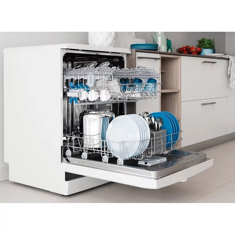 Посудомийна машина 60см D2F HK26 біла Indesit