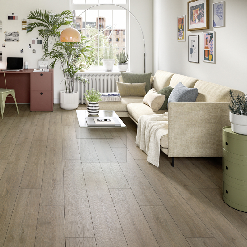 Ламінат Egger Classic V4 EL2191 Дуб Турін коричневий AQUA 32/AC4 (уп. = 1,99м.кв.) NEW Ламінат Egger Classic V4 EL2191 Дуб Турін коричневий AQUA 32/AC4 (уп. = 1,99м.кв.) NEW